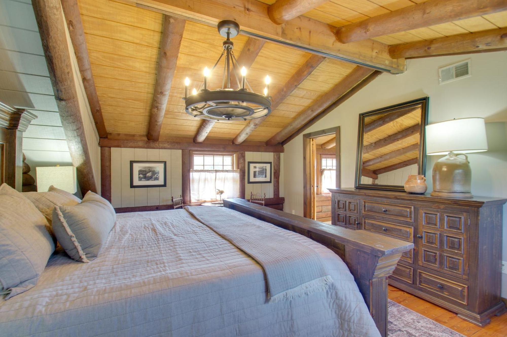 Cozy Log Cabin Getaway With Fire Pit And 3 Acres! Ruckersville 외부 사진